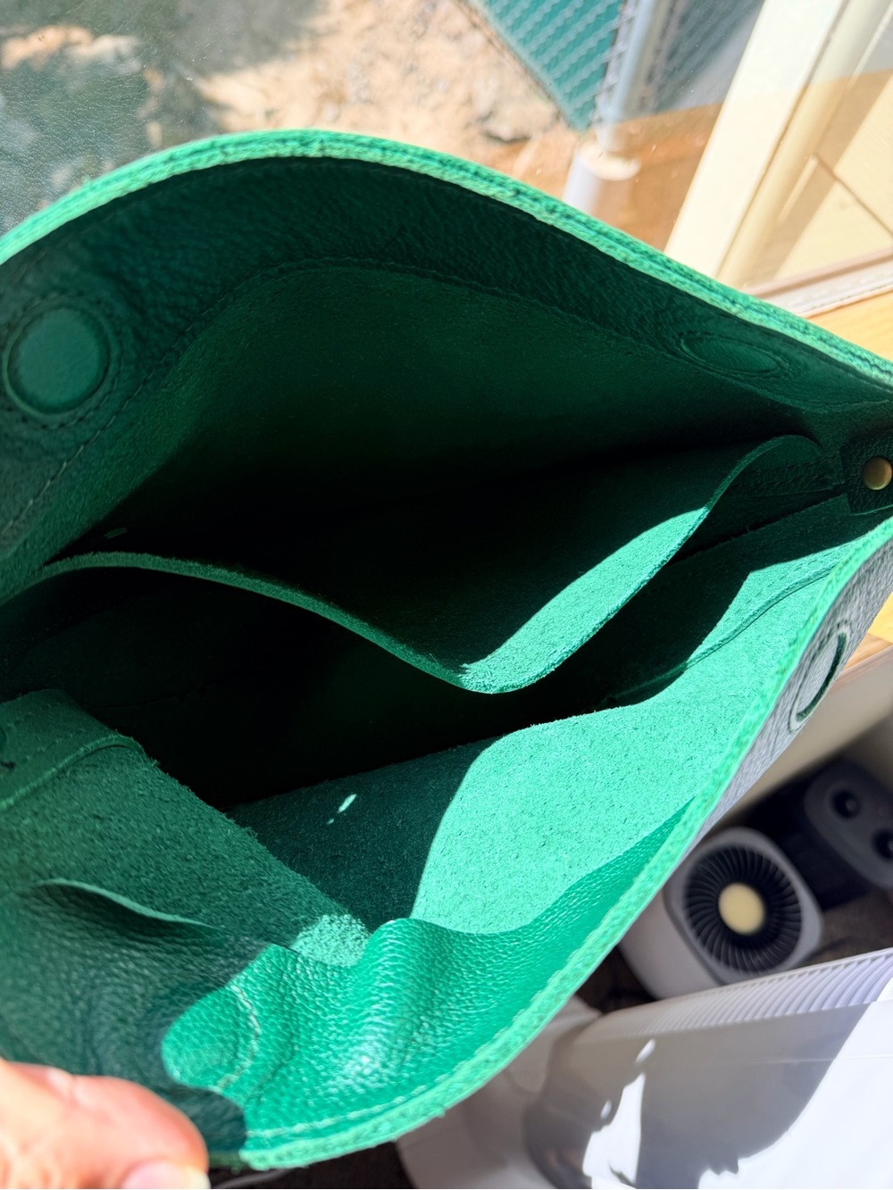 Medium Portland Leather Emerald Green Crossbody Bag - Picture 5 of 7